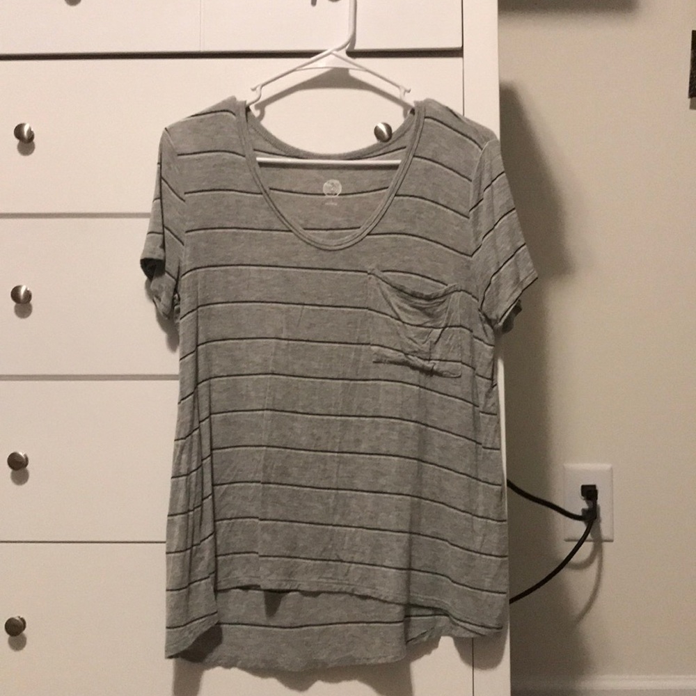 striped t shirt